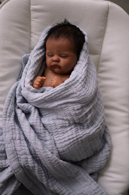 Baby Quinbee - sculpt by Laura Lee Eagles, Reborn by Alexa Calvo