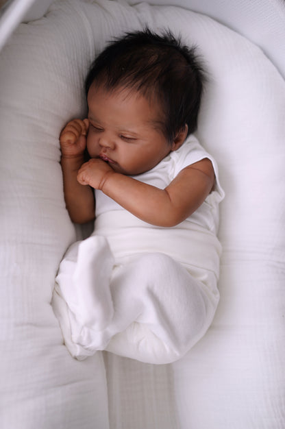 Baby Quinbee - sculpt by Laura Lee Eagles, Reborn by Alexa Calvo