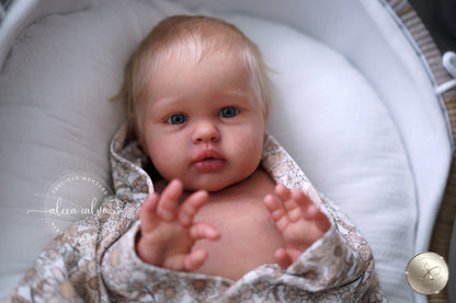 Baby Ellie  - Prototype by Irina Kaplanskaya, Reborn by Alexa Calvo