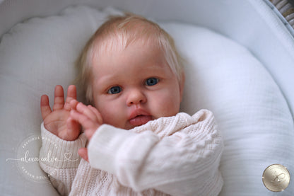 Baby Ellie  - Prototype by Irina Kaplanskaya, Reborn by Alexa Calvo