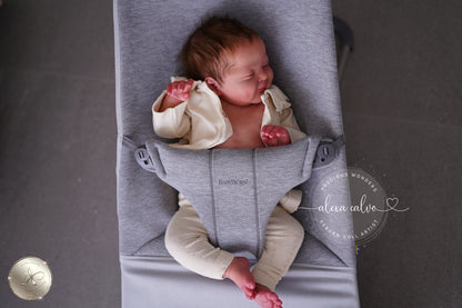 Baby Olivia  - Prototype by Irina Kaplanskaya, Reborn by Alexa Calvo